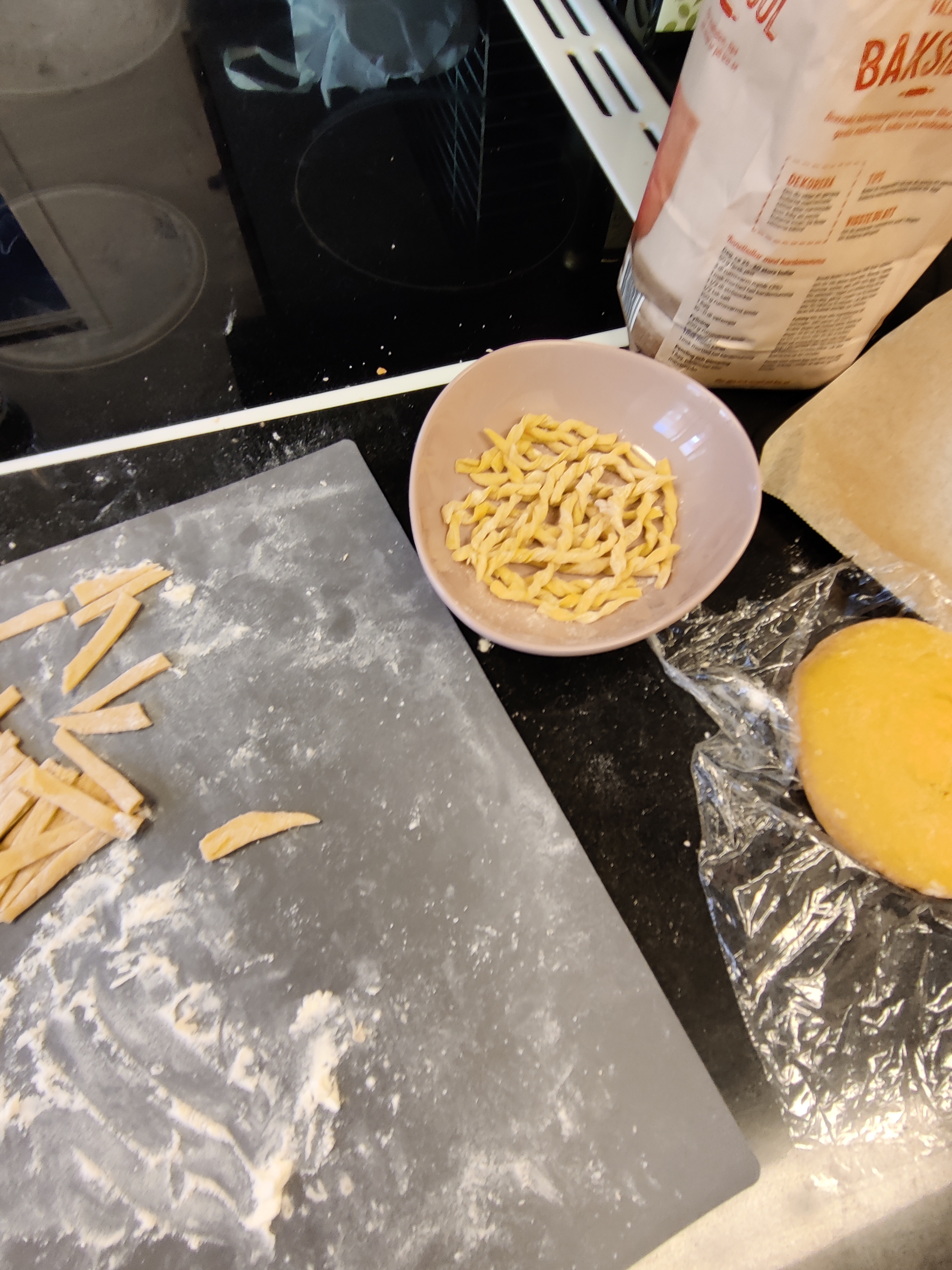 homemade-pasta-dough